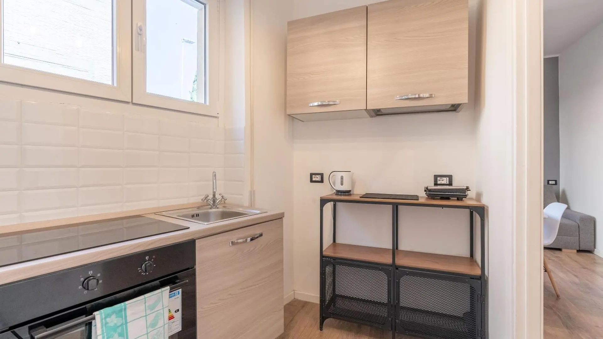 Central Modern Apartment - Colosseo 10 Min Rome