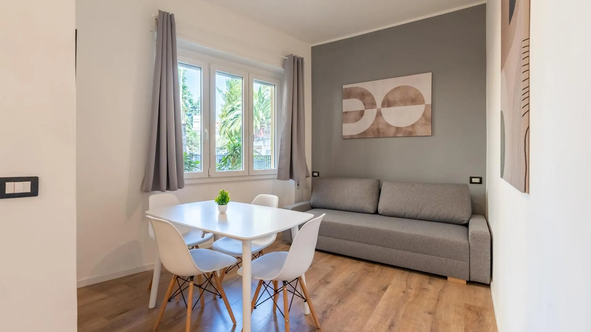 Central Modern Apartment - Colosseo 10 Min Rome