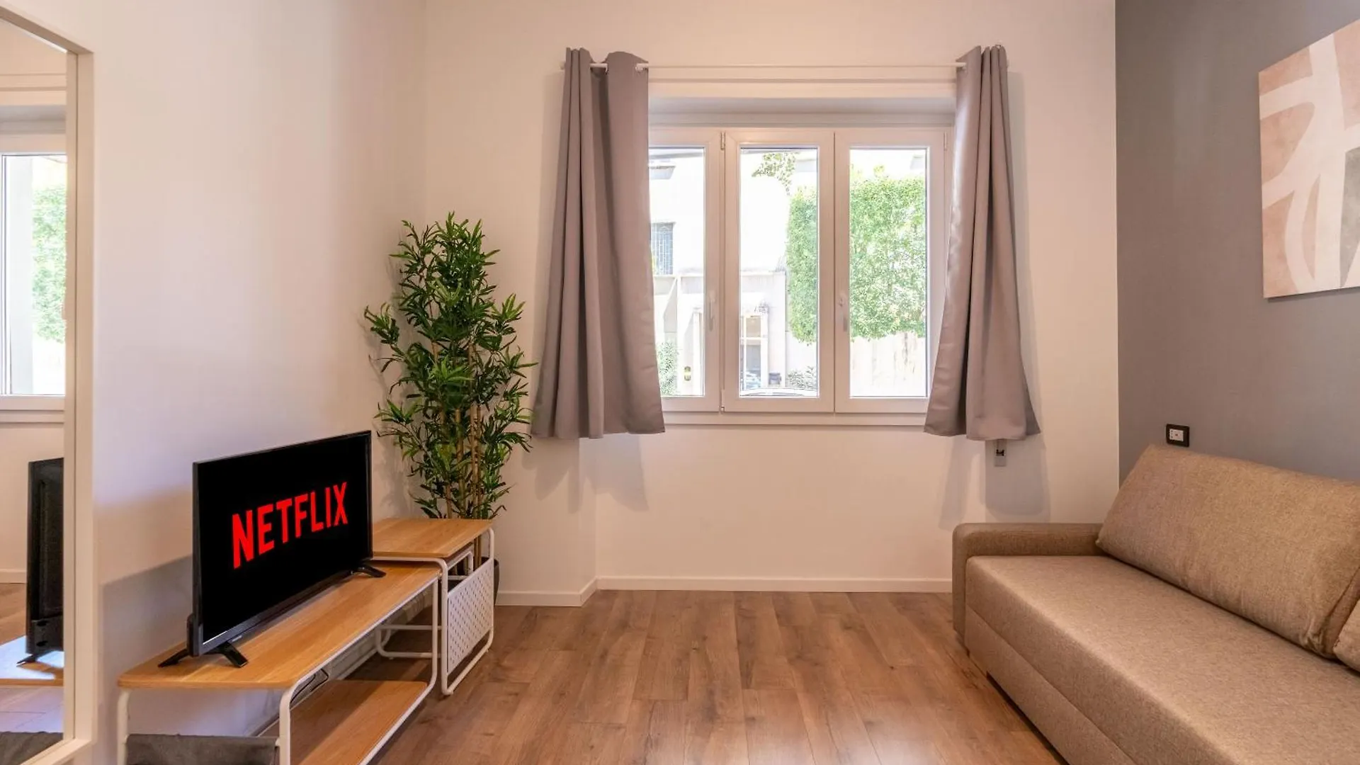 Central Modern Apartment - Colosseo 10 Min Rome